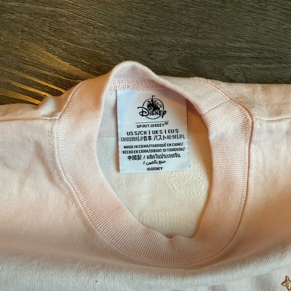 NWT Walt Disney World Pink Balloons Sequin Spirit Jersey - Picture 3 of 3